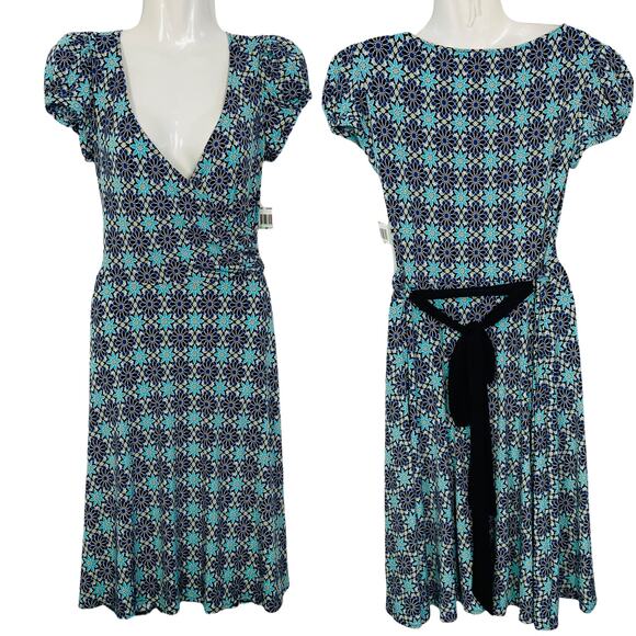 NWT!  Maggy London Multi Color Stretch Dress Size 8P - Picture 1 of 7